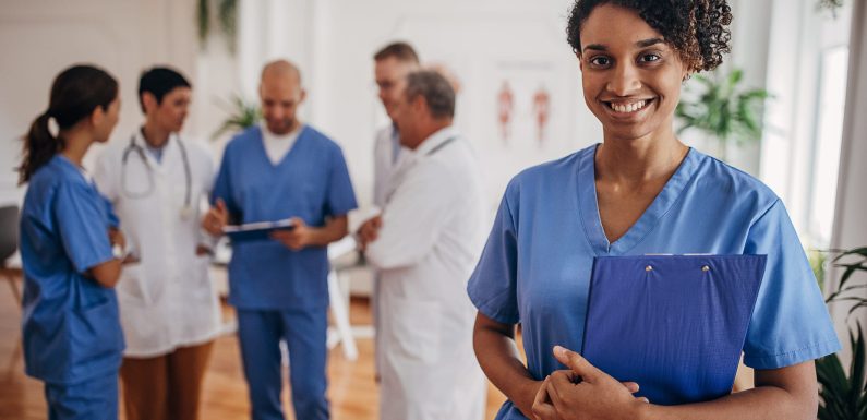 Nursing jobs in Canada: Why should you choose it as a career option?