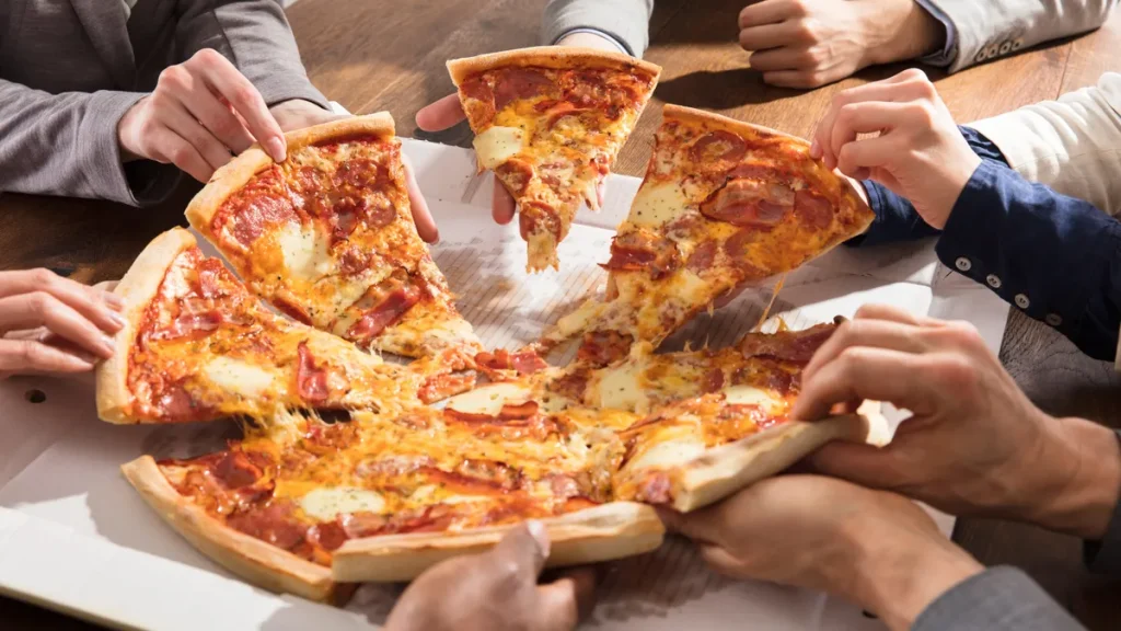 Things to Look for When Choosing Your Go-To Pizza Store