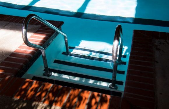 Textured Surfaces: Enhancing Pool Design with Depth