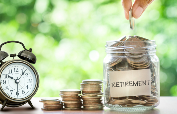 How a Federal Retirement Calculator Helps Set Long-Term Financial Goals